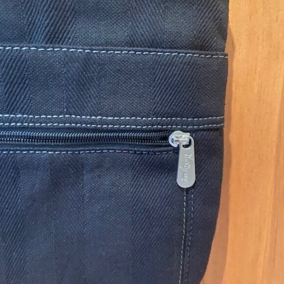 Thirty-one Black Cloth Cross Body Bag 11 L x 10.5 W - NWOT - Picture 2 of 6